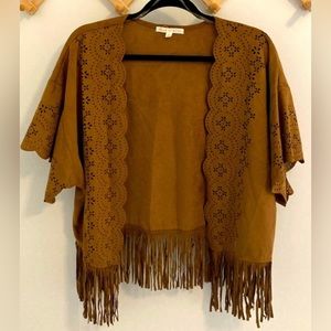 Short sleeve suede Western jacket with fringe hem size S
